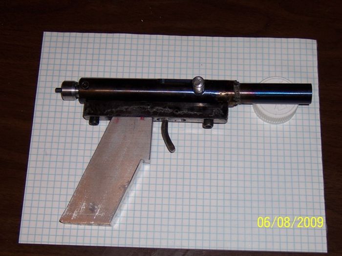Самодельное оружие, конфискованное Кавказе (15 фото)