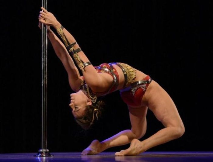 Состязание лучших танцовщиц Pole Dance в Нью Йорке (35 фото)
