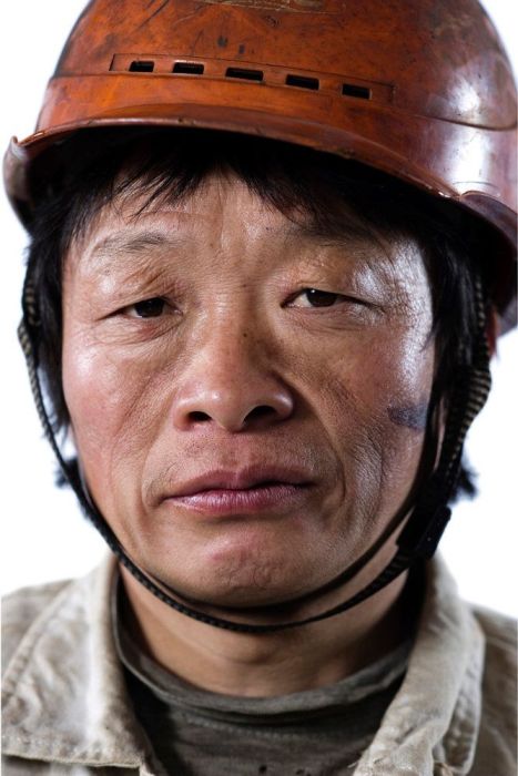 Работяги из Китая (19 фото)