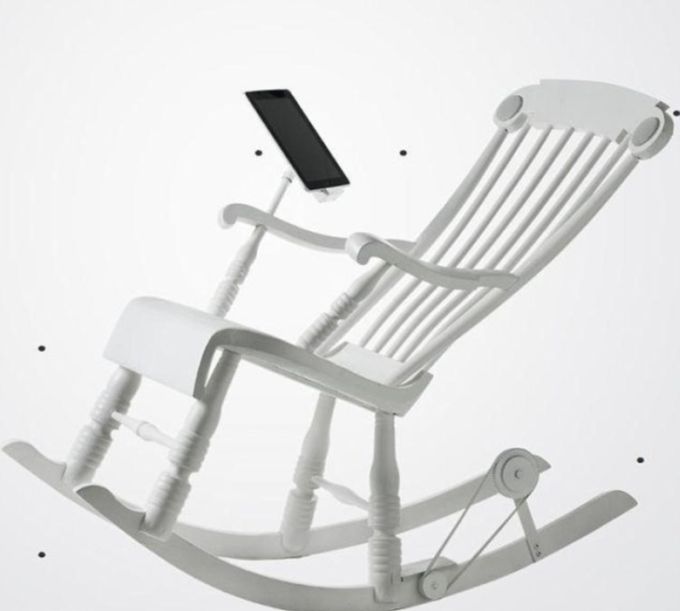 Крутое кресло-качалка для фанатов IPad или iPhone (5 фото)