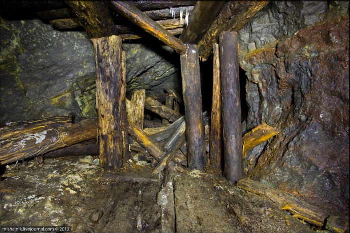 Заброшенный рудник XVIII века (34 фото)