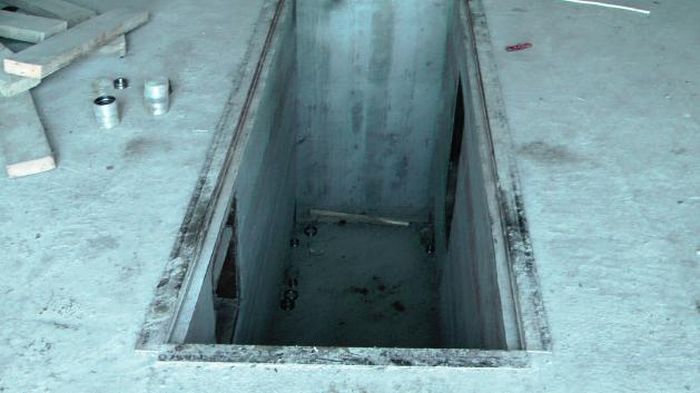 Подземный бункер террористов (16 фото)