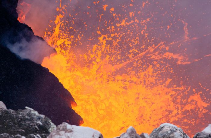 Самые мощные извержения вулканов за 2012 год (39 фото)