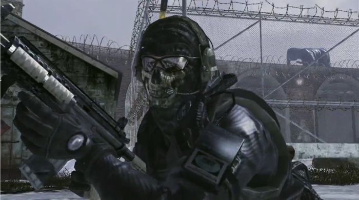 Реакция общественности на снимок французского солдата в стиле Call of Duty (4 фото)