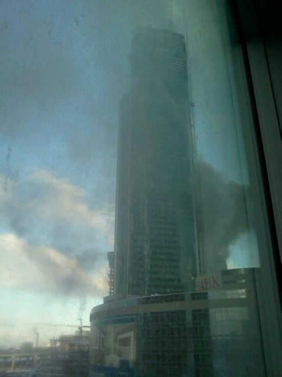 Пожар в столичном деловом центре "Москва-Сити" (13 фото + видео)