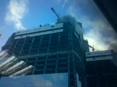 Пожар в столичном деловом центре "Москва-Сити" (4.0 мб)