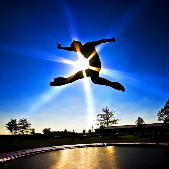 Искусство прыжка в фотографиях (81 фото)