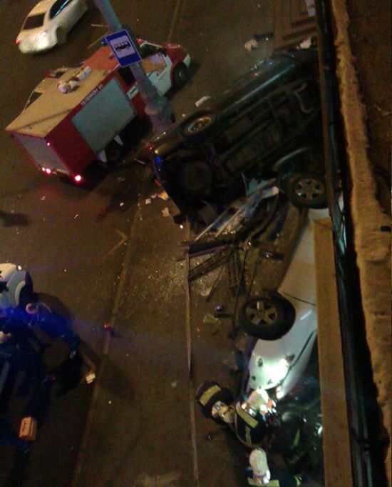 Серьезная авария по вине малолетки за рулем Cadillac Escalade (5 фото + видео)