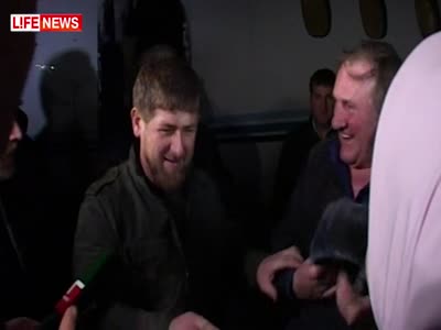 Жерар Депардье побывал в гостях у Кадырова и станцевал лезгинку (16.5 мб)