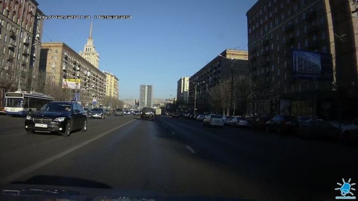 Министр Дмитрий Ливанов не сдержал свое слово (3 фото + видео)