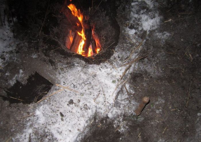 Интересный инструктаж, как не замерзнуть в зимнем лесу (11 фото)
