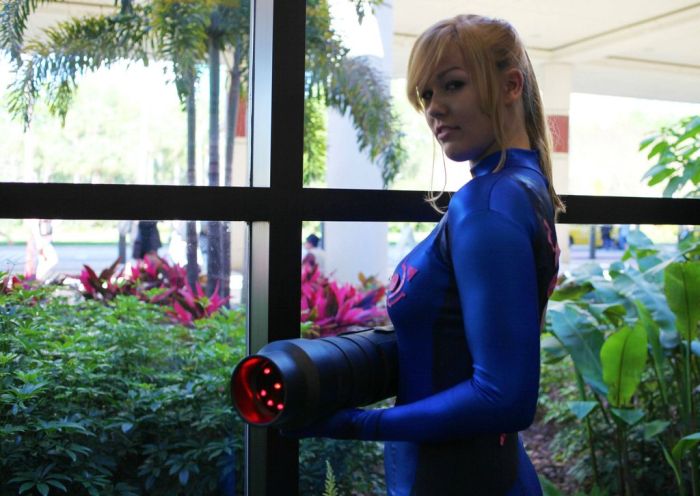 Подборка персонажей с фестиваля Megacon 2013 (47 фото)