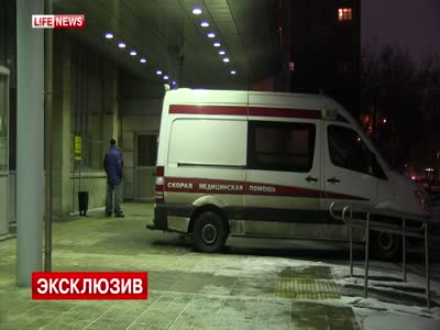 Известная певица Лена Перова пыталась вскрыть себе вены (10.9 мб)