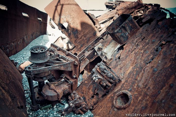 Заброшенный рай для сталкеров в Абхазии (47 фото) Заброшенный рай для сталкеров в Абхазии (47 фото)