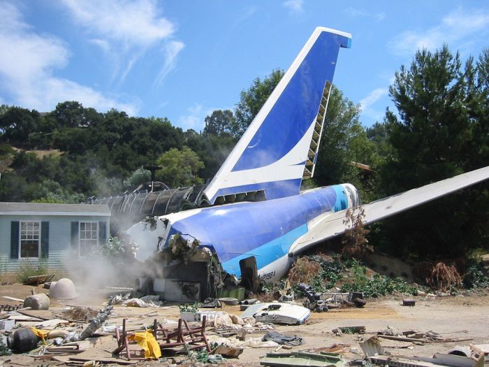 История создания Боинг 747 для фильма "Война миров" (13 фото)