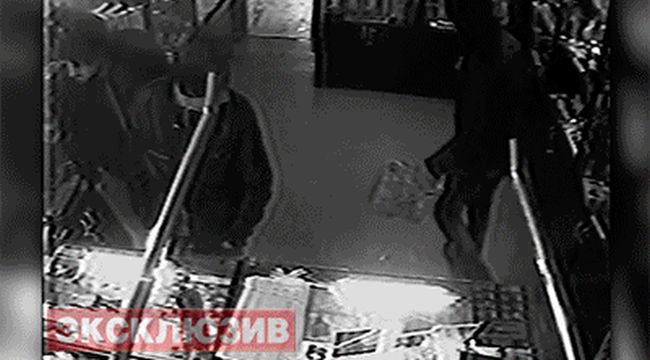 Ограбление секс-шопа в Санкт-Петербурге (1 гифка + видео)
