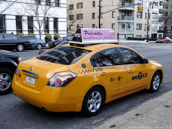 Полиция Нью-Йорка теперь работает под прикрытием в такси (5 фото)