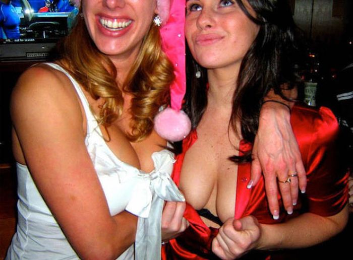 Сексуальные девушки отрываются на вечеринках (40 фото)