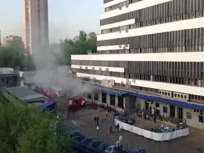 Пожар, потом и полный бардак в работе Почты России - видео 1 (5.5 мб)