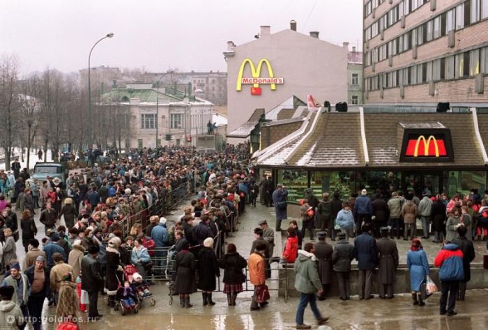 Столица нашей страны в 90-х годах прошлого века (106 фото)