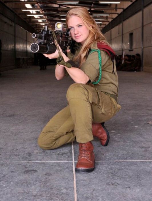 Симпатичные девушки армии Израиля (68 фото)