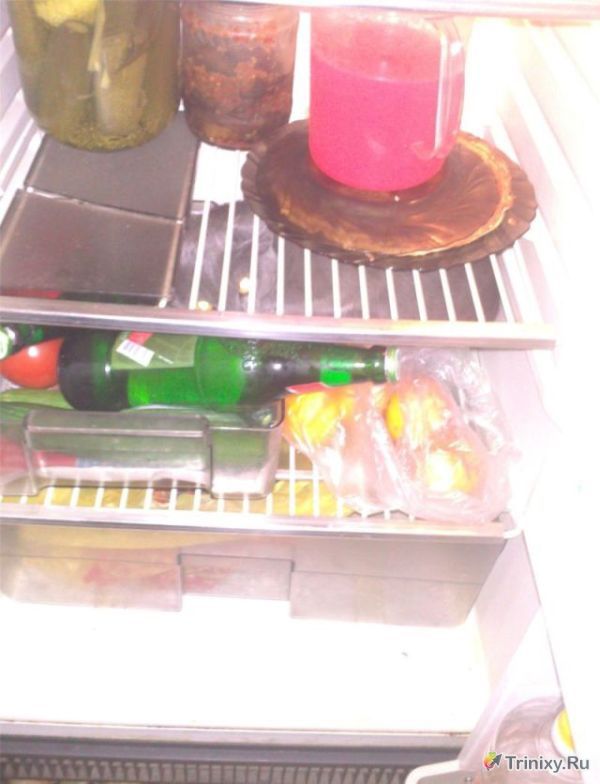 Неожиданная находка в холодильнике (4 фото)