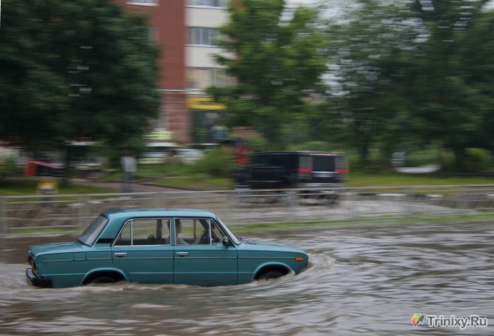 Последствия ливня в Москве (29 фото + видео)