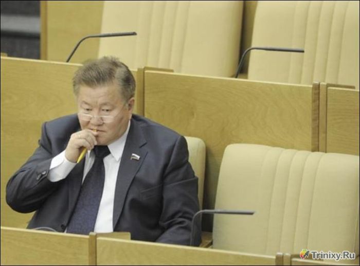 Серые будни депутатов Государственной Думы (48 фото)