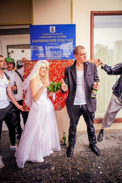 Колоритная свадьба "чётких молодоженов" (36 фото)