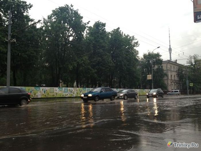 Москву вновь затопило после ливня (21 фото + видео)
