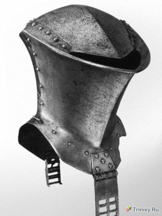 Самые необычные шлемы из прошлого (32 фото)