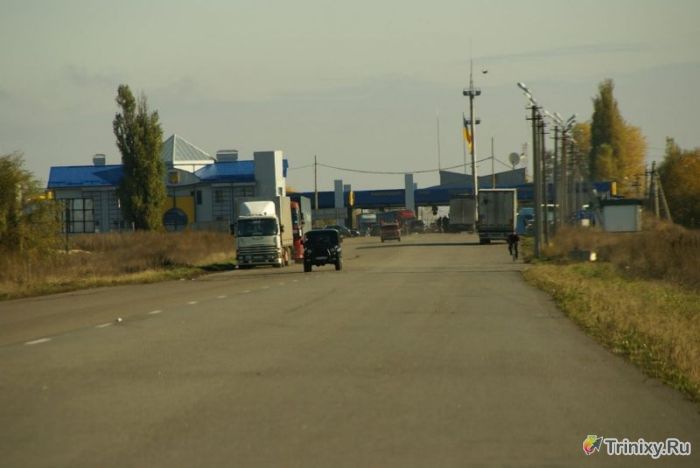 Фотоотчет с российской границы с другими странами (31 фото)