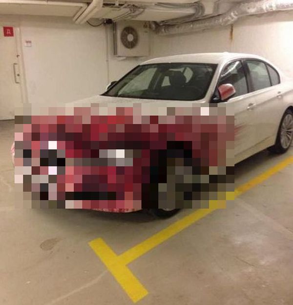 Что случилось с этим белоснежным BMW? (5 фото)