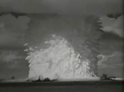 Анимированные испытания атомного оружия 1946 года (16 гифок)