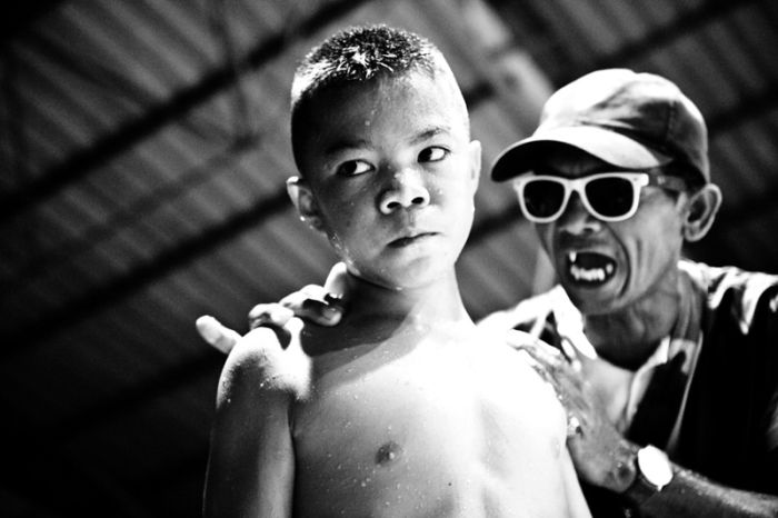 Дети Таиланда - профессиональные боксеры (26 фото)