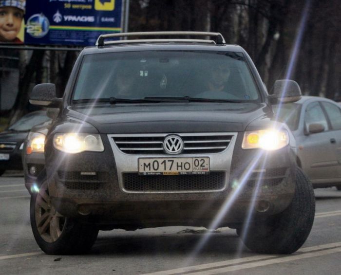 Жуткая авария в Уфе из-за пьяного водителя VW Touareg (4 фото + видео)