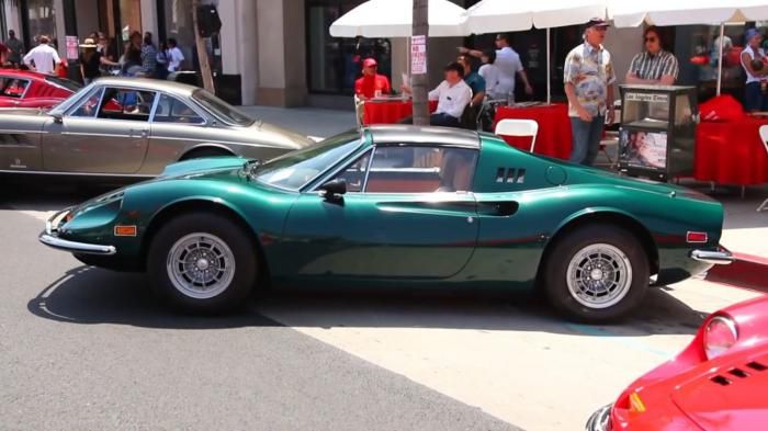 Невероятная история одного спорткара Ferrari (7 фото) Невероятная история одного спорткара Ferrari (7 фото)