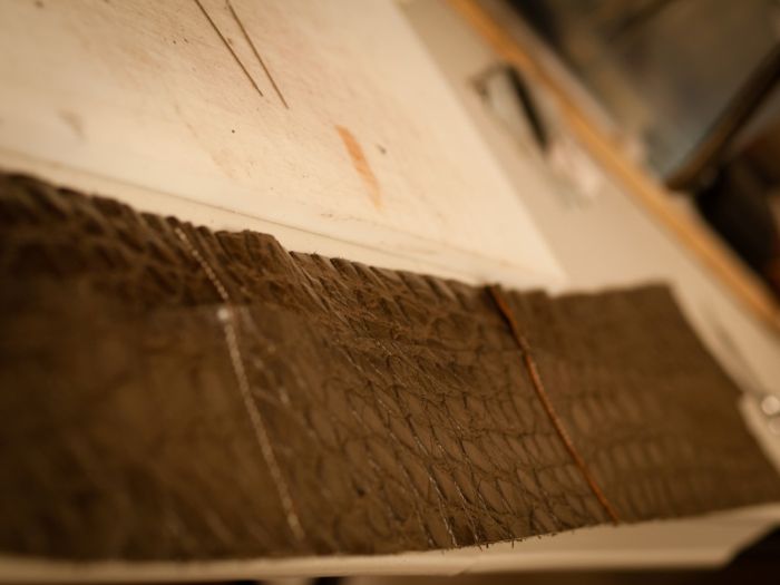 Производство сумок из крокодильей кожи (66 фото)