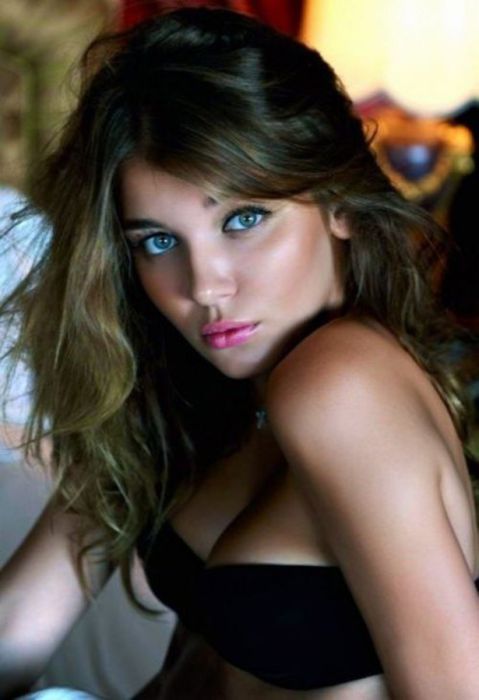 Дарья Коновалова - одна из самых привлекательных российских моделей (25 фото)