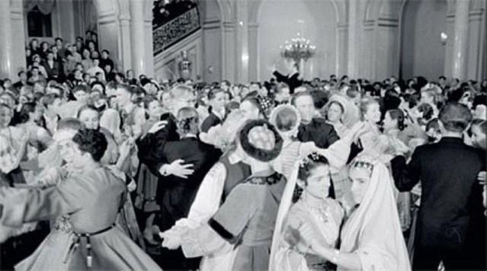 Подготовка к Новому году в Советском Союзе (20 фото) Подготовка к Новому году в Советском Союзе (20 фото)