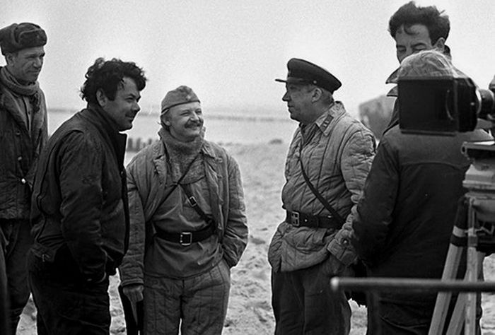 Архивные фотографии со съемок легендарных советских фильмов (78 фото)
