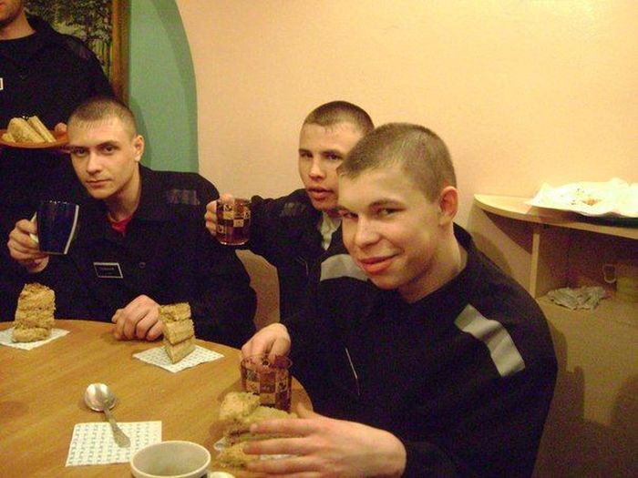 Активисты криминального арестантского уркаганского единства (22 фото) Активисты криминального арестантского уркаганского единства (22 фото)