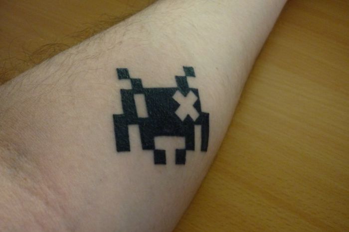 Необычные пиксельные татуировки (31 фото)