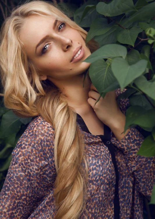 Мисс Блондинка России 2013 года (11 фото)