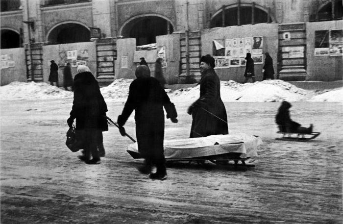 Годовщина блокады Ленинграда (58 фото)