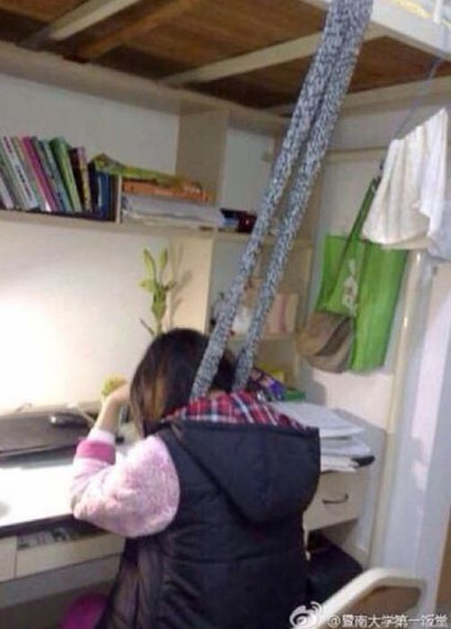 Как китайские студенты готовятся к экзаменам (9 фото)