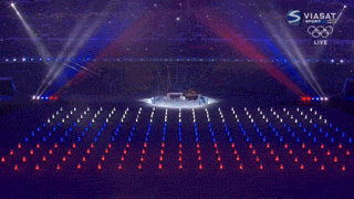 Нераскрывшееся кольцо и другие курьезы во время открытия Олимпиады в Сочи (21 фото)