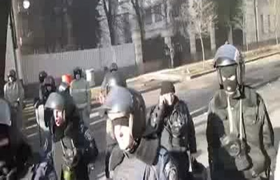 Милиционеры назвали Кличко - &quot;петухом&quot; и освистали вслед