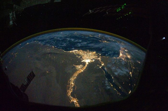 Снимки NASA по мотивам фильма "Гравитация" (31 фото)