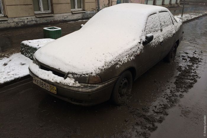 Откуда берется грязь на улицах Москвы (24 фото)